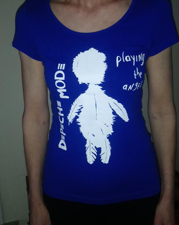 5ae6ed0d722c0_teeshirtPTA.thumb.jpg.d266e70ace42d8eedcdcdb547e252247.jpg